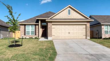 Main picture of 631 Hollyhock Dr