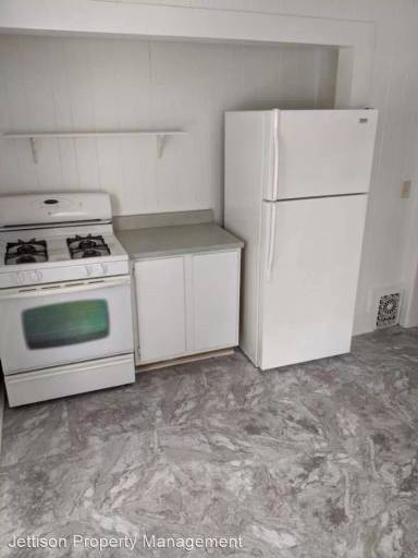 Main picture of 232 Field St