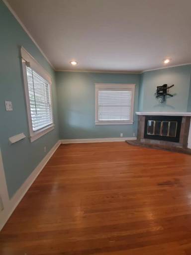 Main picture of 4008 E 5th St