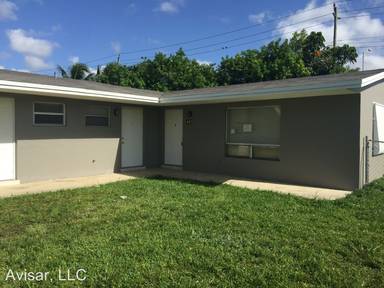 Main picture of 421 NW 35th Ct