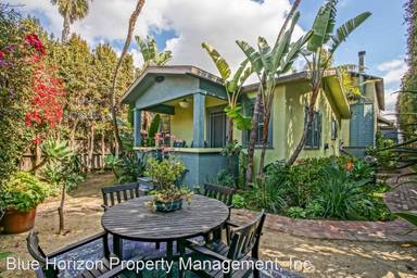 Main picture of 618 Broadway St