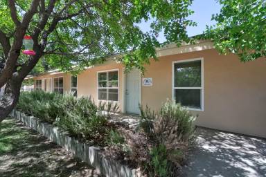 Main picture of 3001 Trellis Dr NW