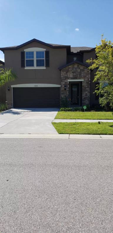 Main picture of 1309 Custer Bayou St