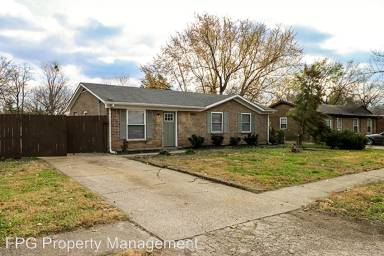 Main picture of 8003 Grenelle Dr