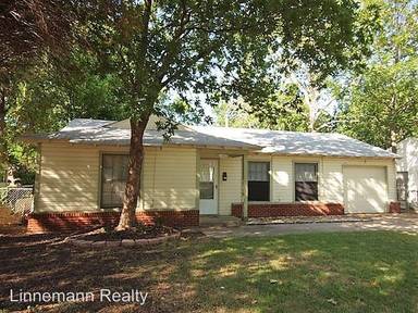 Main picture of 1602 White Ave