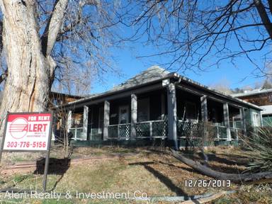 Main picture of 416 2nd Ave