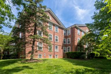 Main picture of 3807 Rodman St NW