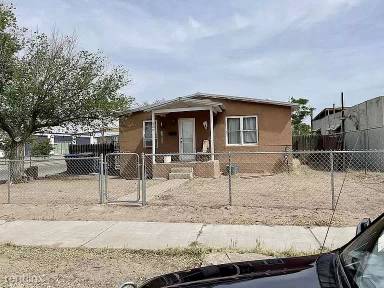 Main picture of 807 Bellamah Ave NW