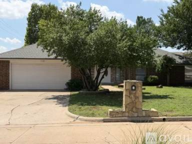 Main picture of 12301 Arrowhead Ter