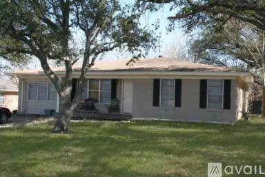 Main picture of 1602 George Bush Dr