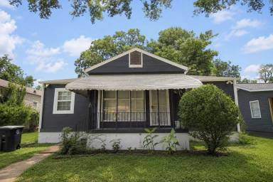 Main picture of 5617 Avenue Q