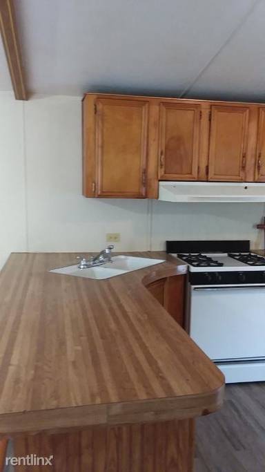 Main picture of 3124 Knoxville Hwy