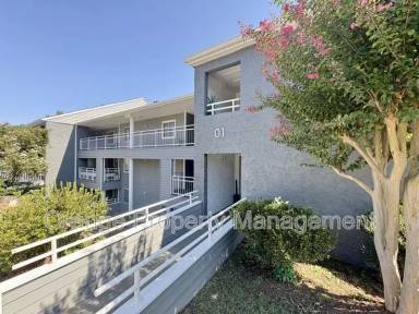 Main picture of 103 Northlake Dr