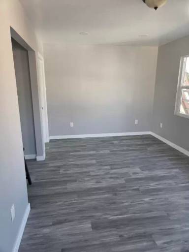 Main picture of 4010 1/2 Rockwood St