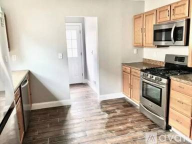 Main picture of 36 Lexington Ave