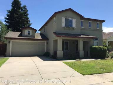 Main picture of 634 Summerton Ln