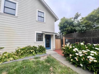 Main picture of 119 10th St