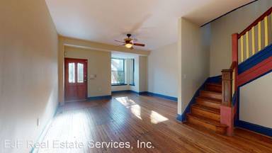 Main picture of 1477 Monroe St NW