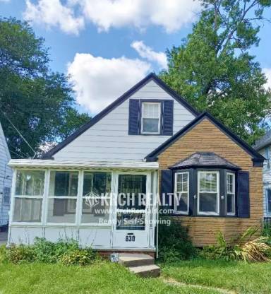 Main picture of 630 Barclay Dr