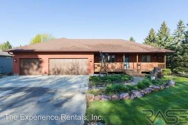 Main picture of 2861 E Old Orchard Trl