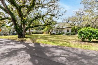 Main picture of 1300 SW 19th St