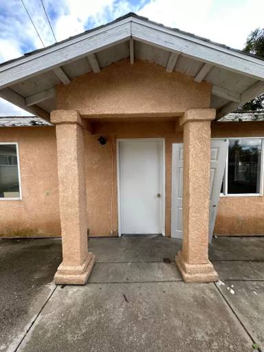 Main picture of 3325 Pioneer Dr