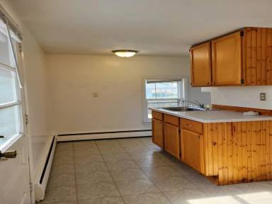 Main picture of 302 S 5th Ave