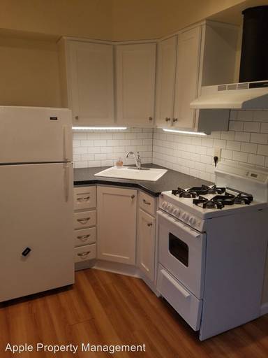 Main picture of 5037 Brooklyn Ave NE