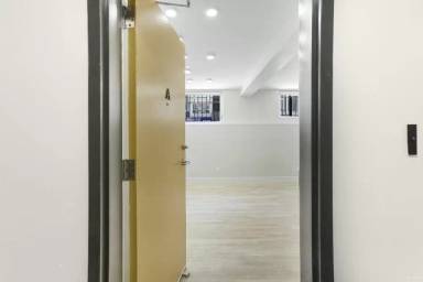 Main picture of California St