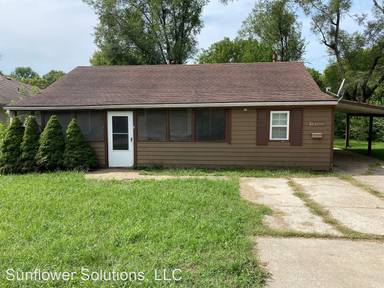 Main picture of 13320 Bennington Ave