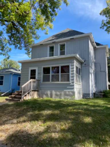 Main picture of 402 N 8 St