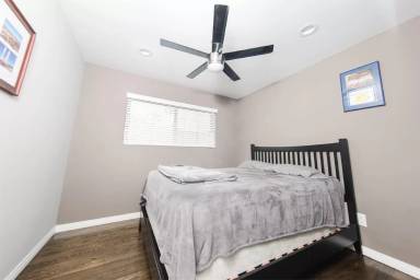 Main picture of 731 Iris Ave