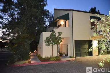 Main picture of 1257 Iris St
