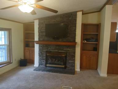 Main picture of 190 Columbus Cv