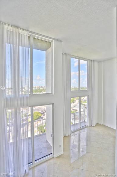 Main picture of Altos de Miami