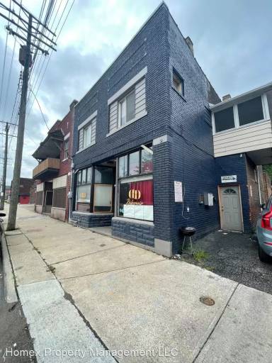 Main picture of 4090 E 71st St