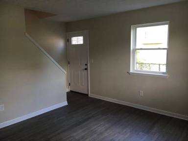 Main picture of 3001 McGuffey Rd
