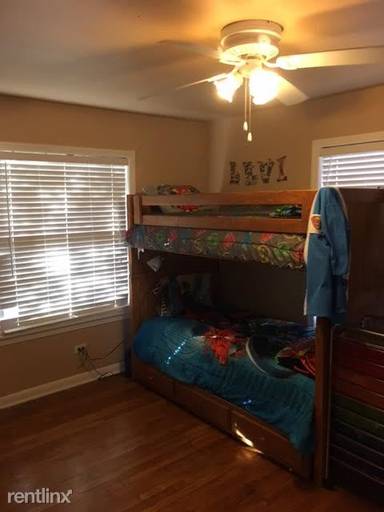 Main picture of 535 W Nacogdoches St