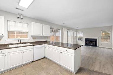 Main picture of 531 Clayton Rd