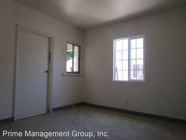 Main picture of 219 E 79th St