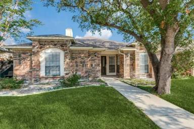 Main picture of 16750 Cleary Cir