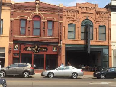 Main picture of 410 E Main Ave
