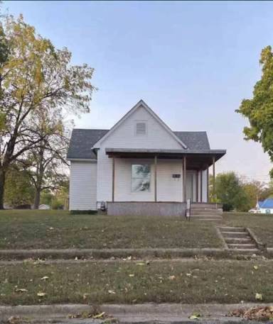 Main picture of 2026 Ash St