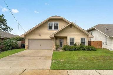 Main picture of 116 Jonquil Ave NW