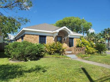 Main picture of 2301 45th St