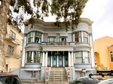 Main picture of 323 Bartlett St
