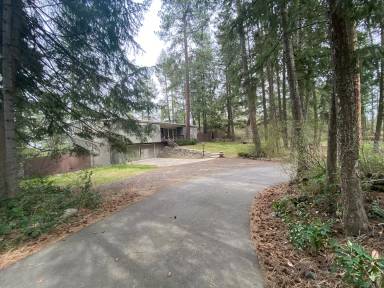 Main picture of 1510 W Forest Hill Dr