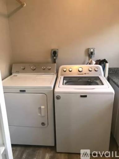 Main picture of 21 Auburn St
