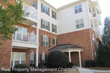 Main picture of 15011 Santa Lucia Dr