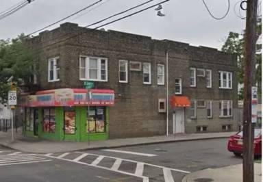 Main picture of 291 Clinton Pl